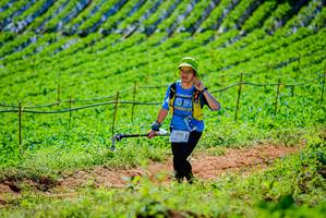 BIB: 2077, 2732
                            <button type="button" onclick="openModal(19163555)" class="btn btn-primary btn-sm float-right btn-popup" data-toggle="modal" data-target=".modal-high-quality">
                        <i class="fas fa-shopping-cart"></i> Add to Cart
                    </button>
                                            <button type="button" onclick="isThisMe(19163555, true)" class="btn btn-success btn-sm float-right btn-popup btn-isme hidden" data-toggle="tooltip" data-placement="bottom" title="นี่คือรูปของคุณใช่ไหม คลิกที่นี่เพื่อเอาเข้าอัลบั้ม">
                        <i class="fas fa-plus"></i> Add to album
                    </button>
                    <button type="button" onclick="isThisMe(19163555, false)" class="btn btn-warning btn-sm float-right btn-popup btn-isnotme hidden">
                        <i class="fas fa-ban"></i> Remove from album
                    </button>